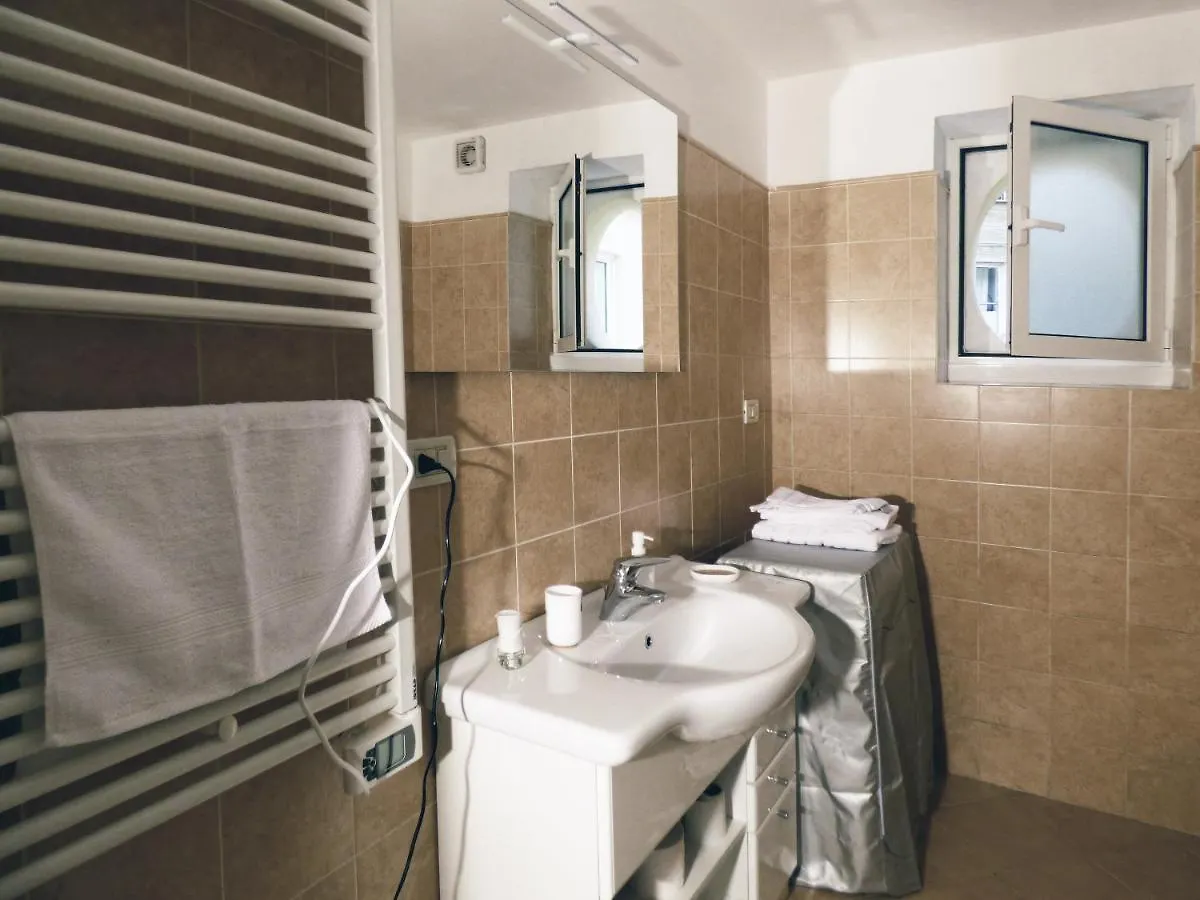 Casa Maura - 2 Passi Nella Storia Apartment Genoa